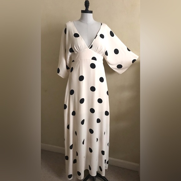 White and Black Maxi Dress - Picture 1 of 5